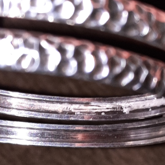 Hammered Handmde Silver Bangle Pair - Picture 13 of 13